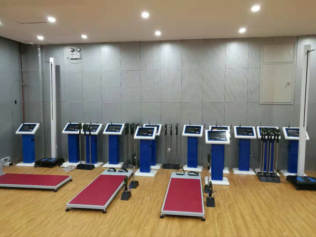 米兰体育登录地址:【深度】羽毛球的钱为什么这么难赚？